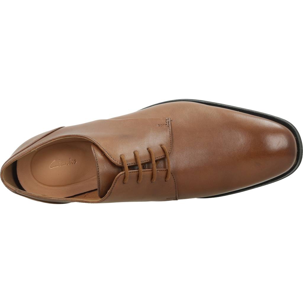 CLARKS GILMAN PLAIN en color MARRON  (7)