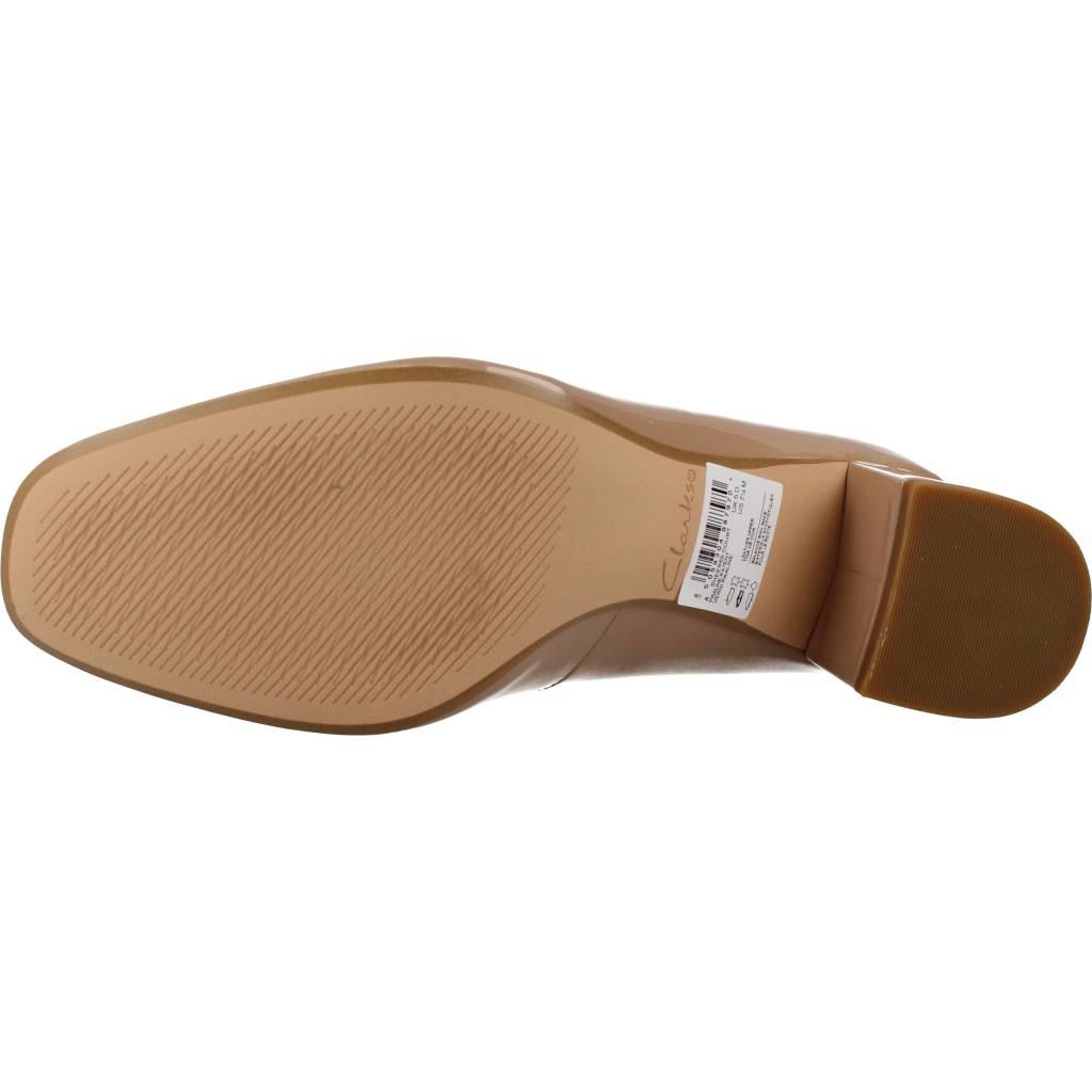 CLARKS  SHEER  COURT en color NUDE  (6)