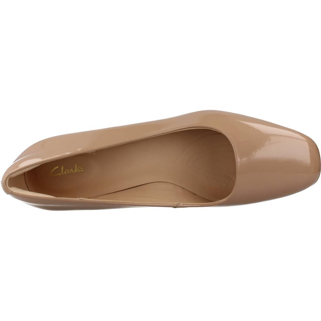 CLARKS  SHEER  COURT en color NUDE  (7)