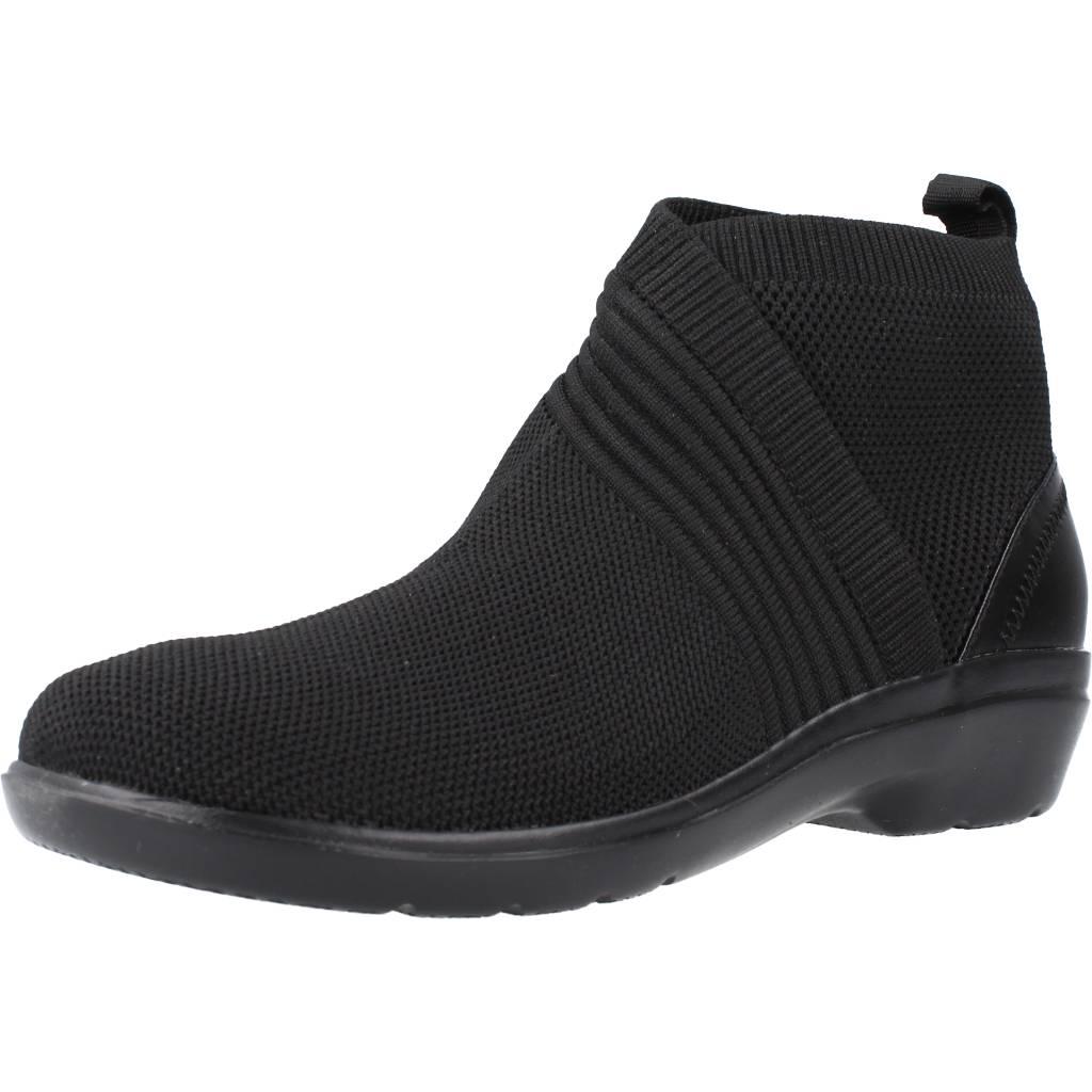 CLARKS SASHLYN MID en color NEGRO  (1)