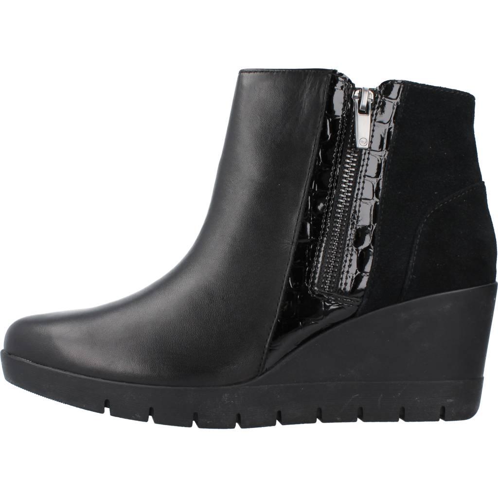 CLARKS MADERA LO en color NEGRO  (2)