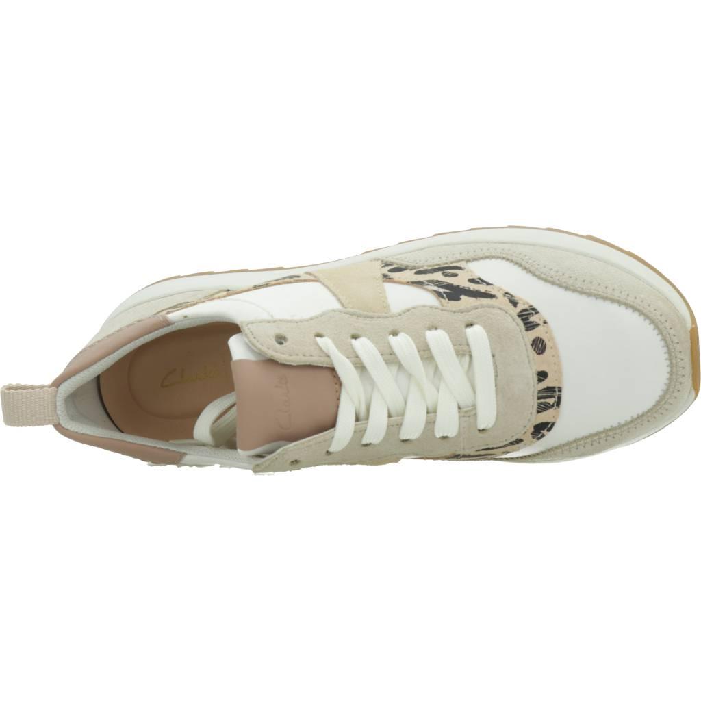 CLARKS DASLITE JAZZ en color BLANCO  (7)