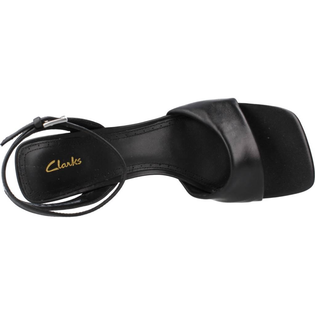CLARKS SEREN STRAP en color NEGRO  (7)