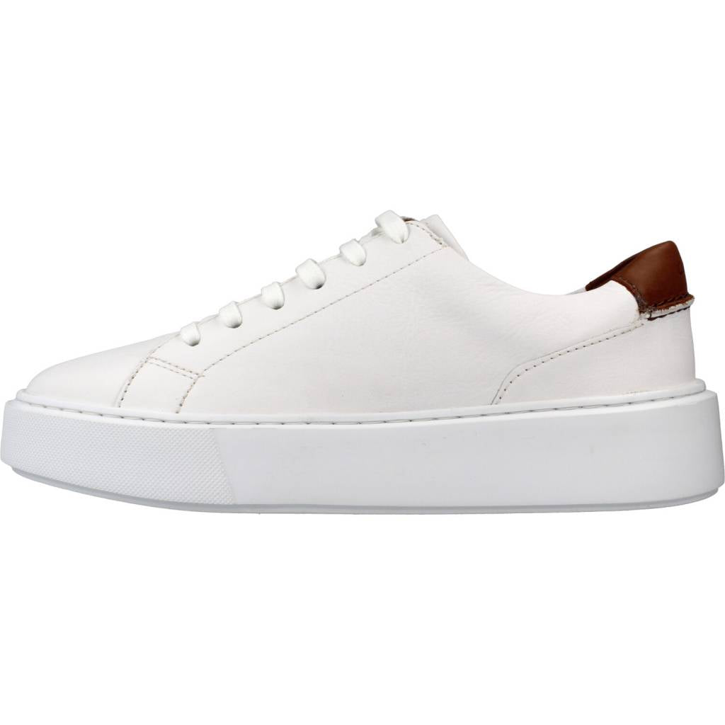 CLARKS HERO LITE LACE en color BLANCO  (2)