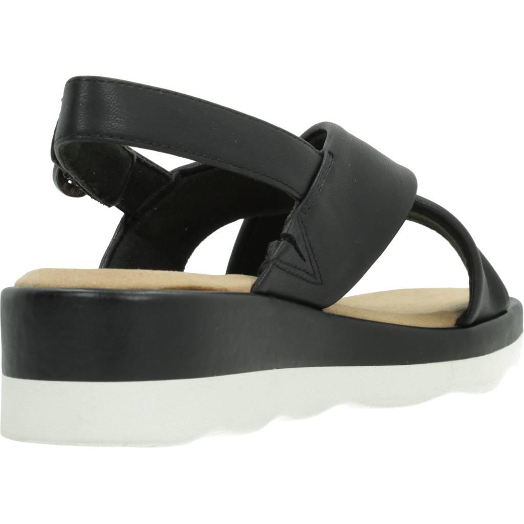 CLARKS CLARA COVE en color NEGRO  (3)
