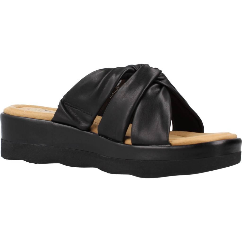 CLARKS CLARA CHARM en color NEGRO  (5)