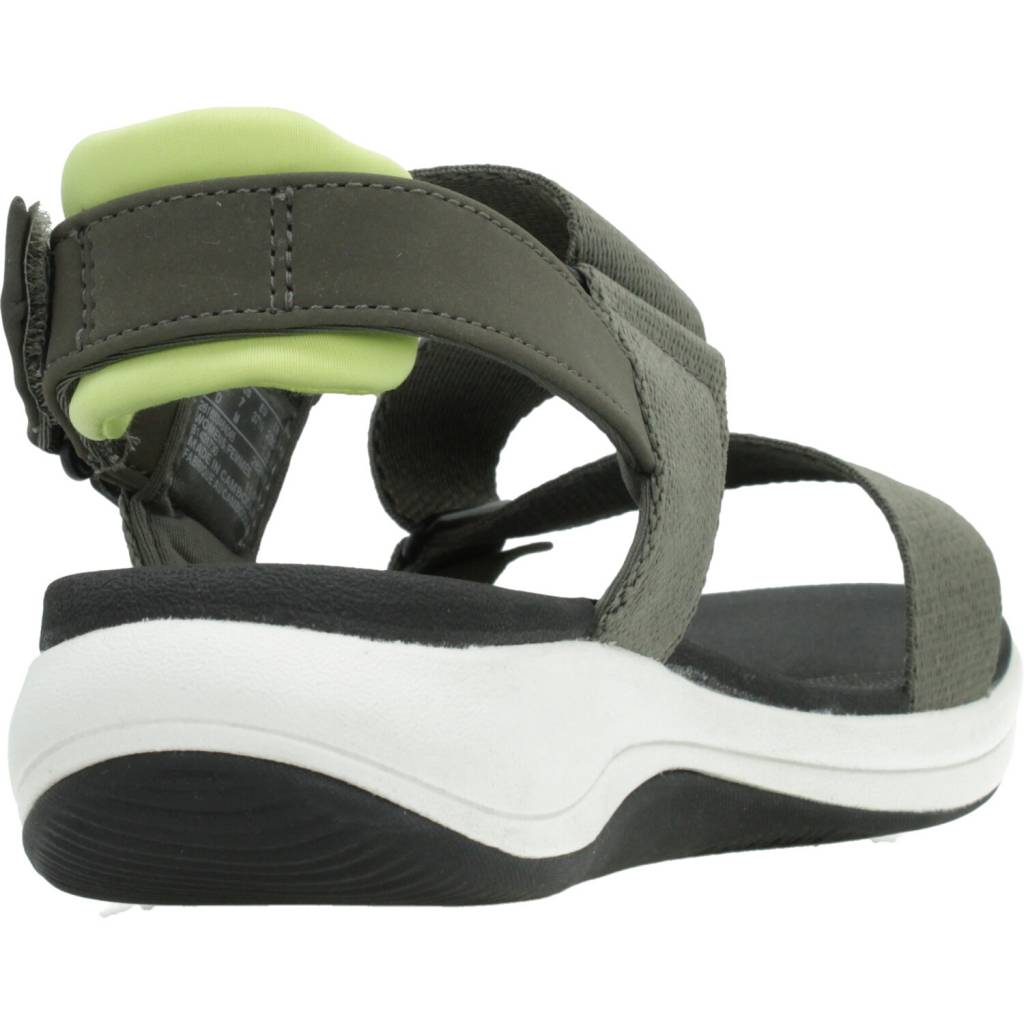 CLARKS MIRA SUN en color VERDE  (3)