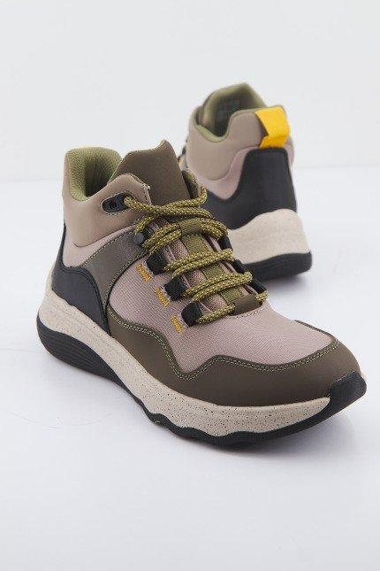 CLARKS JAUNT LO en color VERDE  (1)