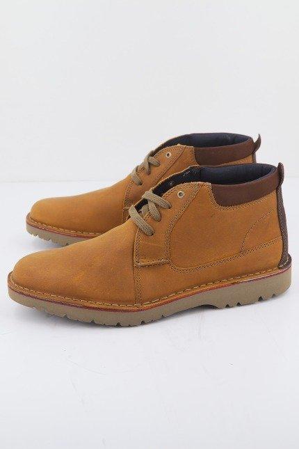 CLARKS VARGO MID en color MARRON CLARO  (2)