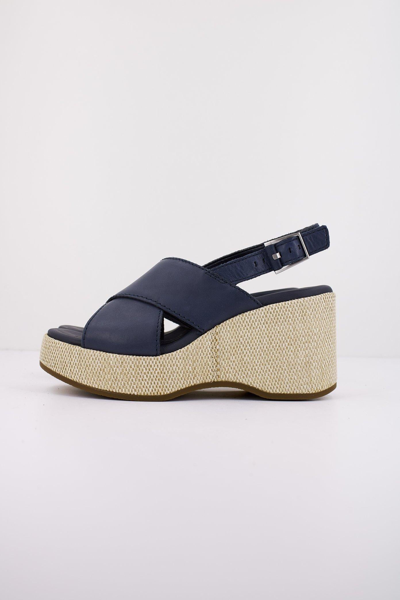 CLARKS MANON WISH en color AZUL  (1)