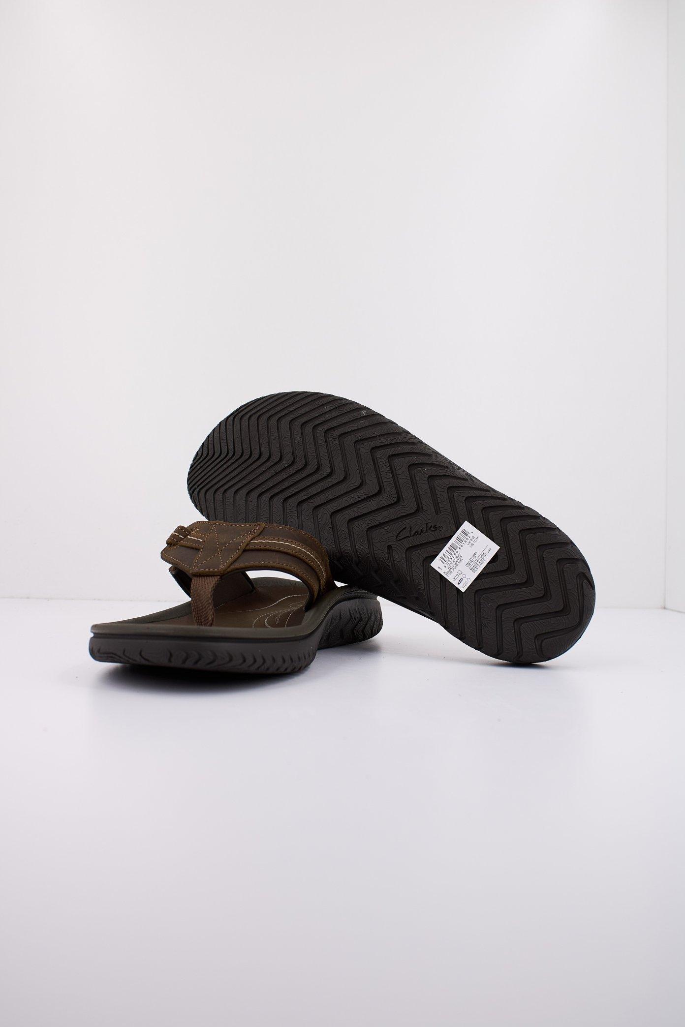 CLARKS WESLEY SUN en color MARRON  (4)