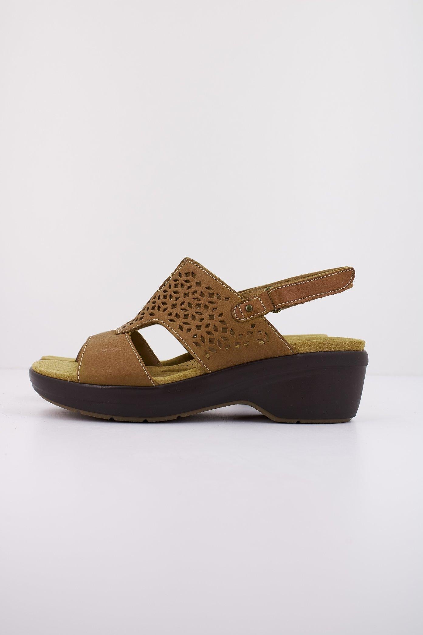 CLARKS TULEAH SUN en color MARRON  (1)