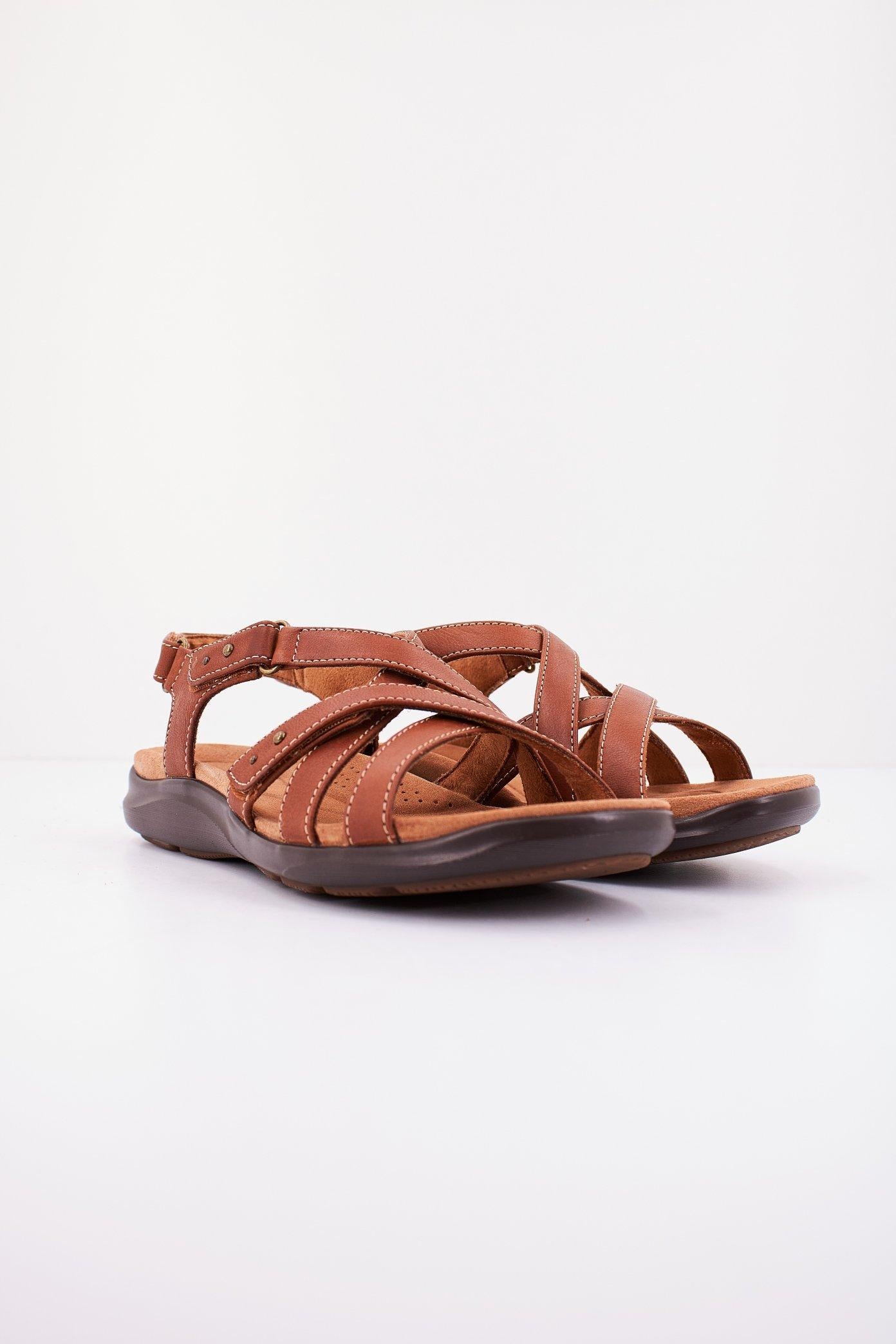 CLARKS KITLY GO en color MARRON  (2)