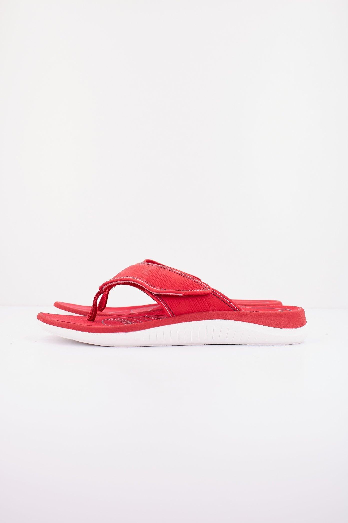 CLARKS GLIDE POST  en color ROJO  (1)