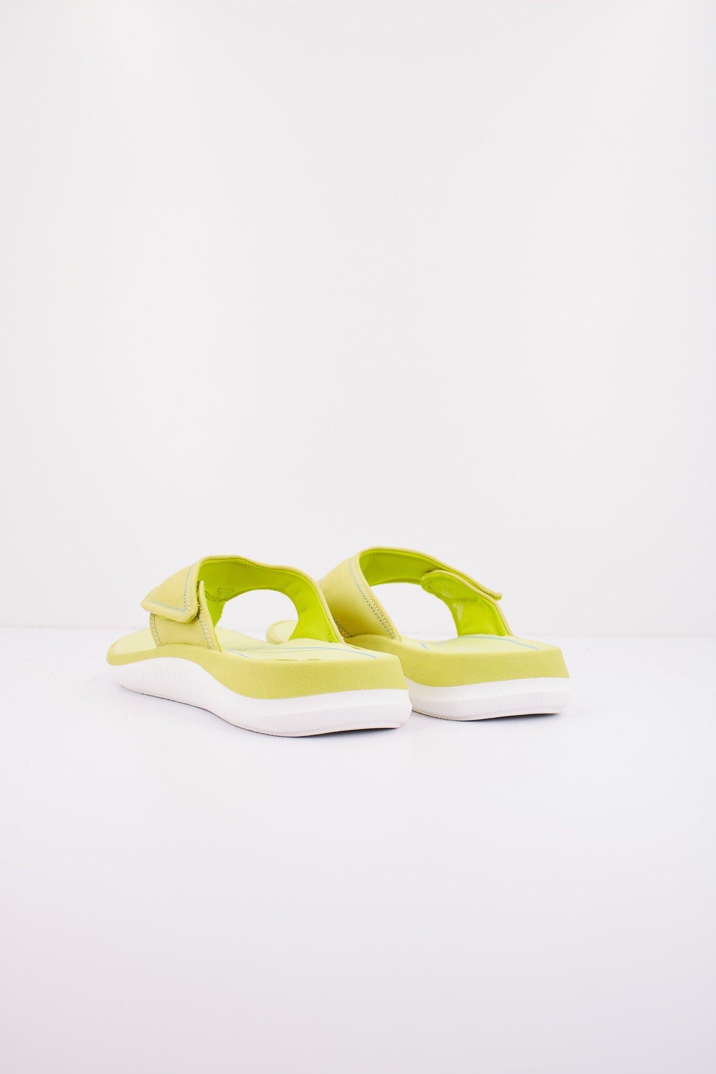 CLARKS GLIDE POST  en color VERDE  (3)