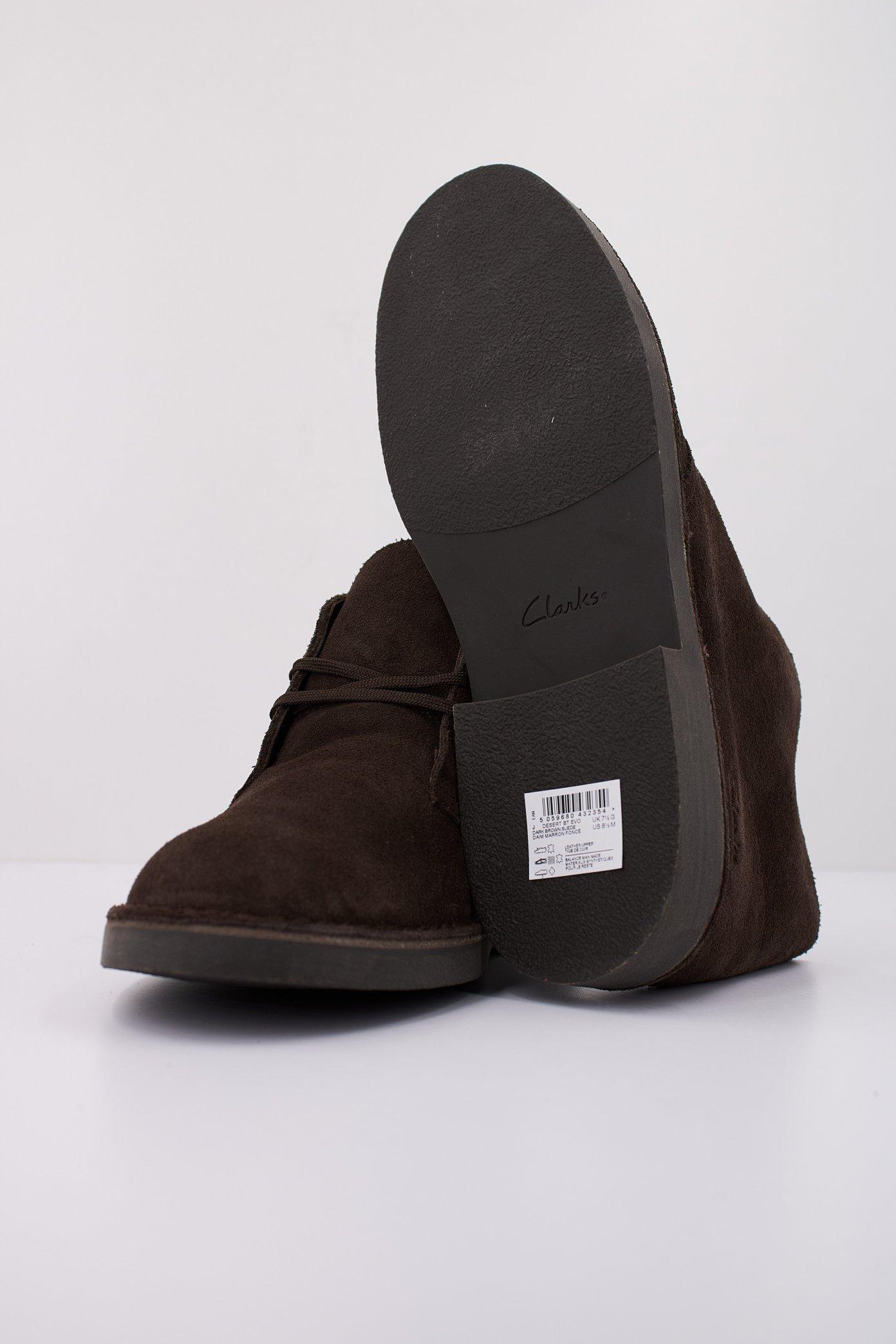 CLARKS DESERT BT EVO en color MARRON  (5)