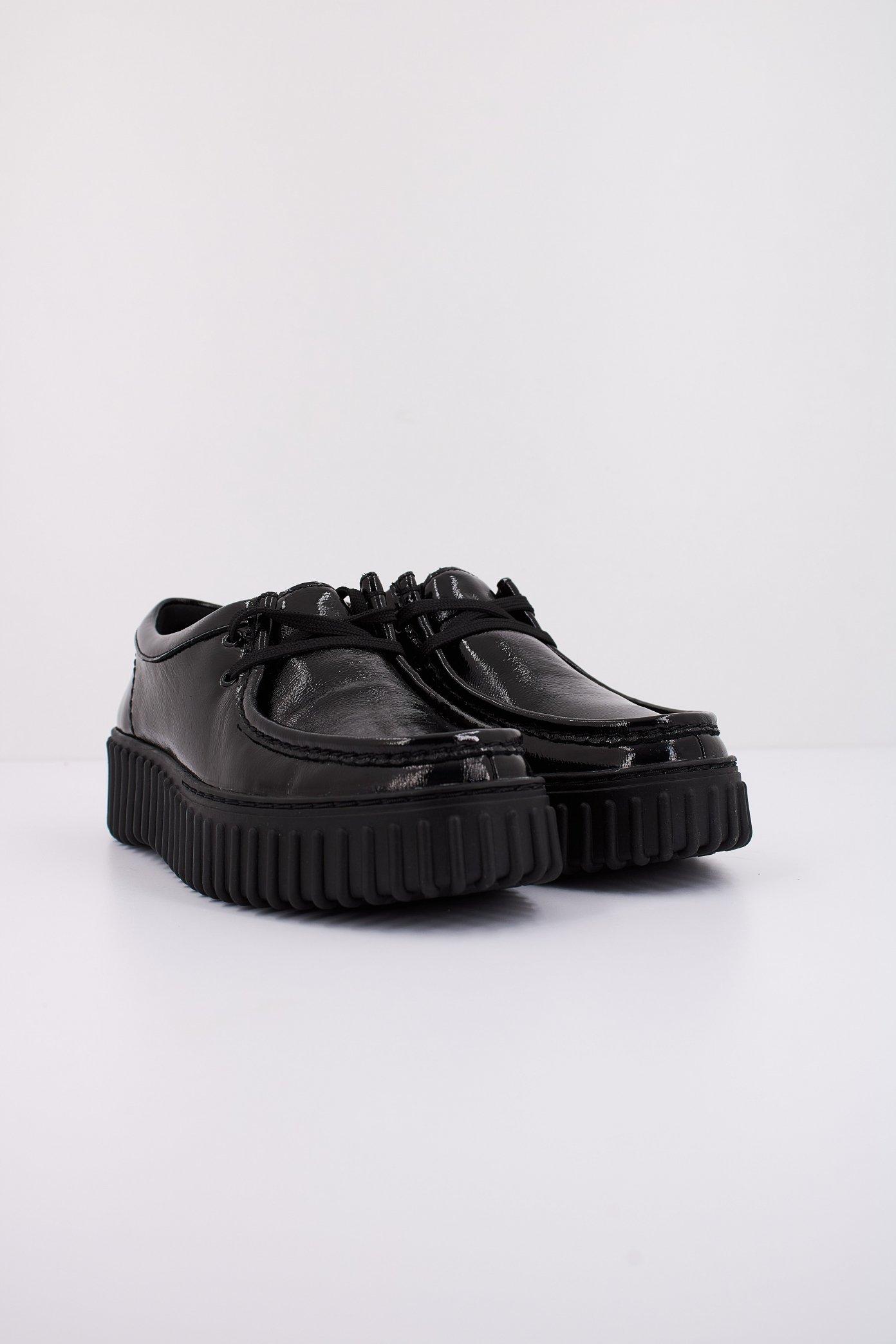 CLARKS TORHILL BEE en color NEGRO  (2)