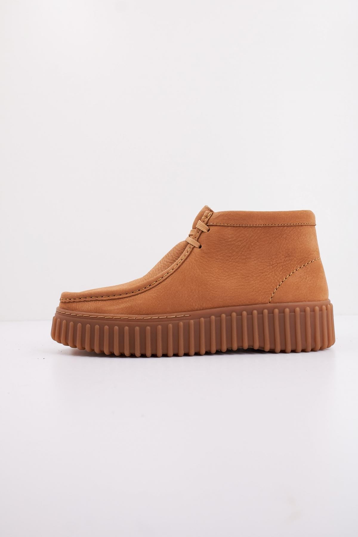CLARKS TORHILL MOSS en color MARRON CLARO  (1)