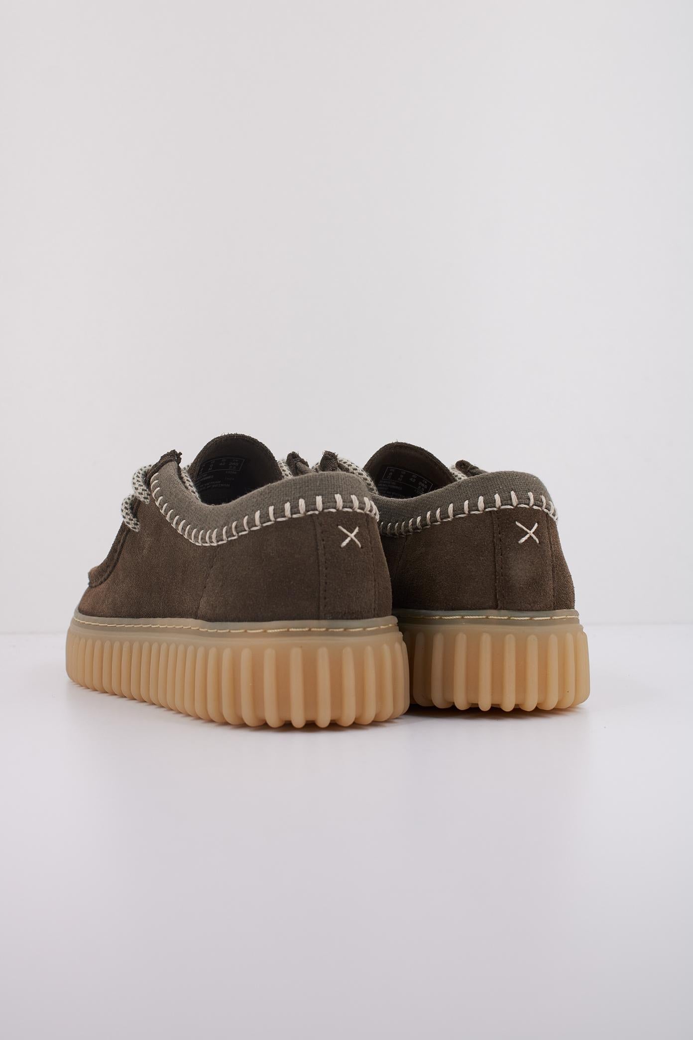 CLARKS TORHILL LO en color VERDE  (4)