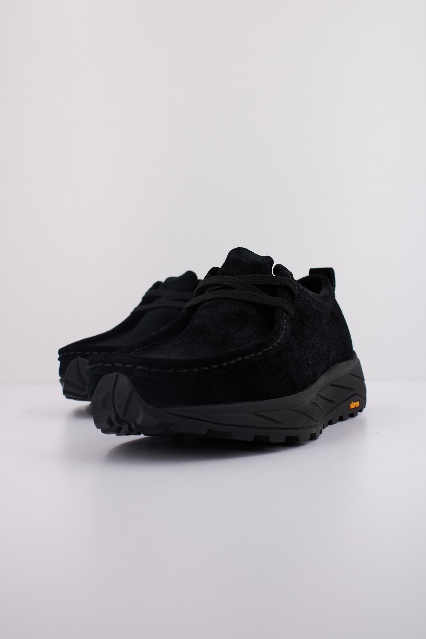 CLARKS WALLA EDEN LO en color NEGRO  (2)