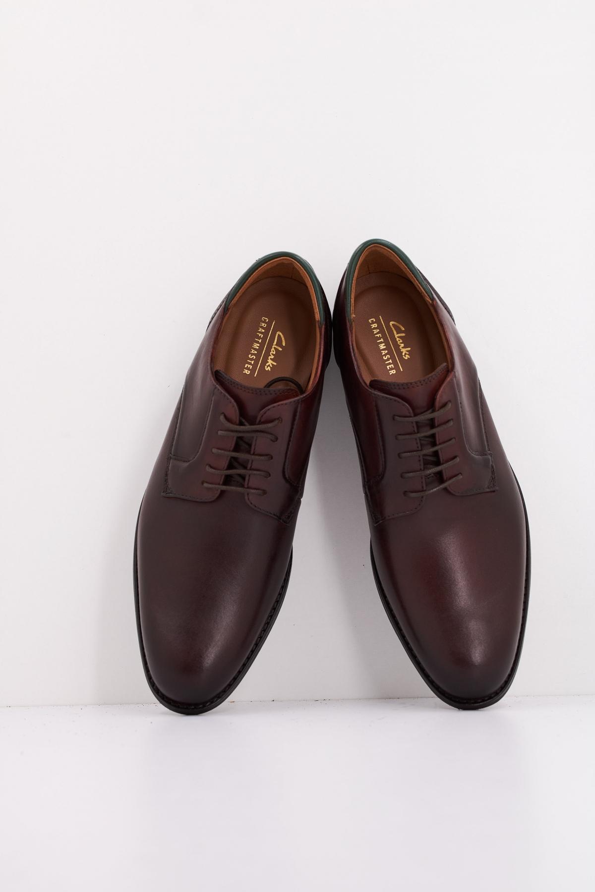 CLARKS  CLARKSPRO LACE en color MARRON  (3)