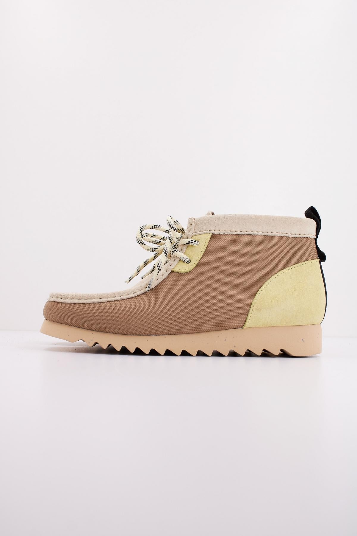 CLARKS WALLABEE FTRE en color BEIS  (1)