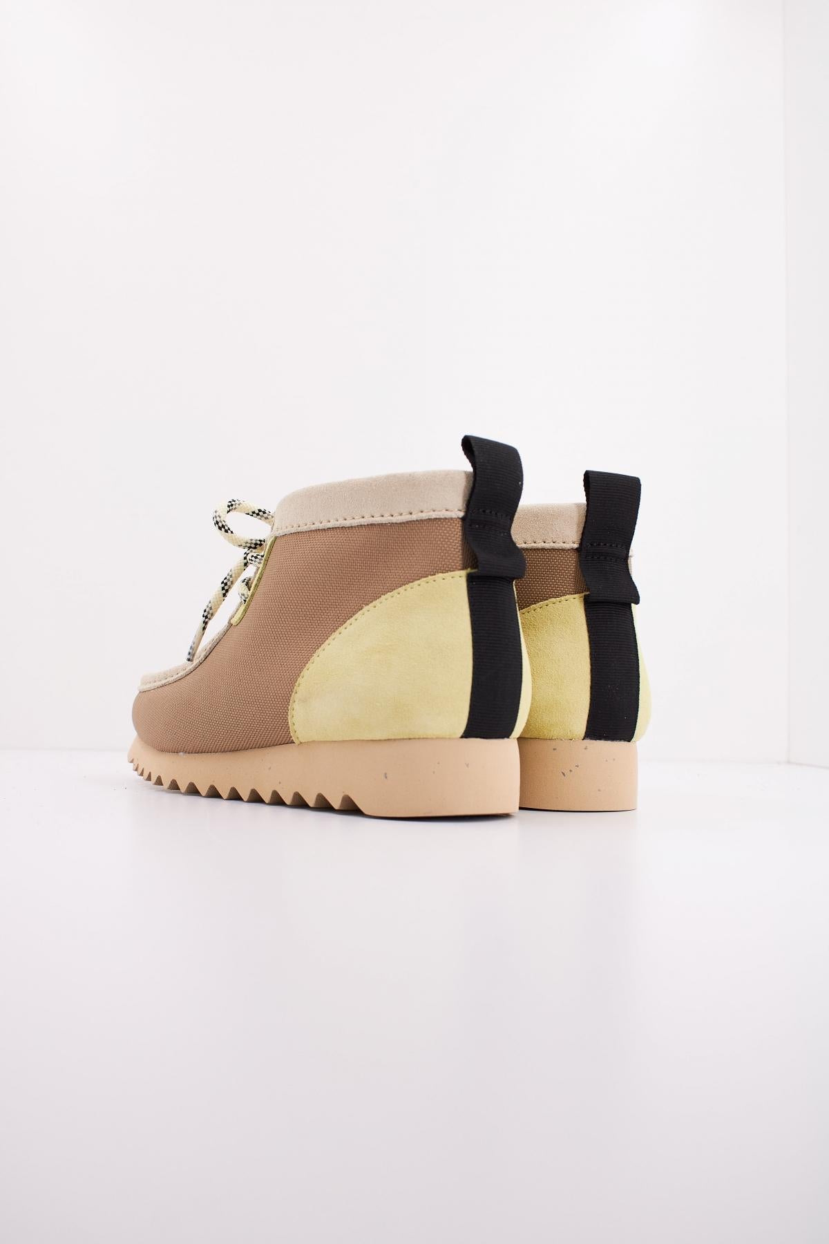 CLARKS WALLABEE FTRE en color BEIS  (4)