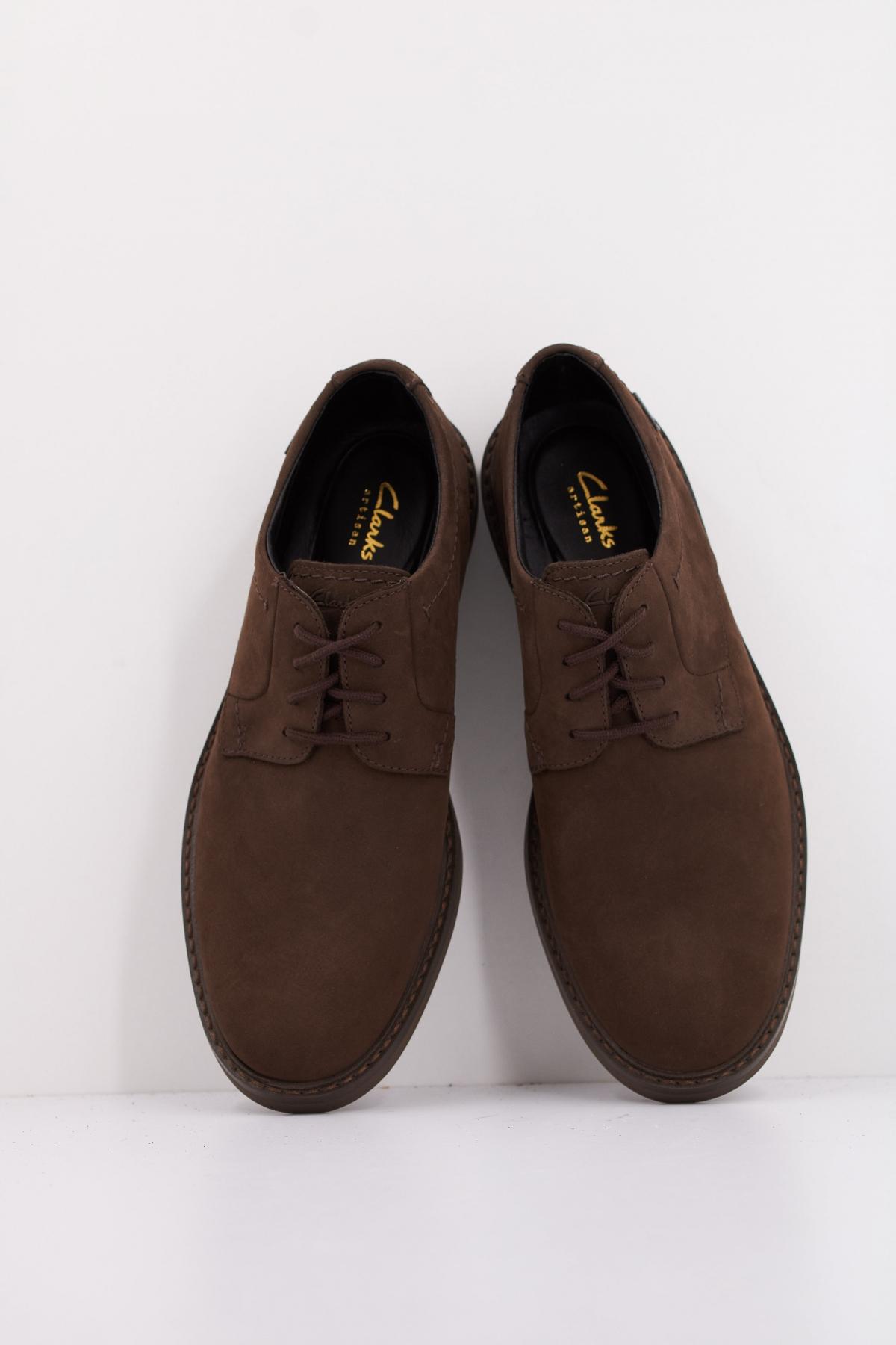 CLARKS ATTICUSLTLOGTX en color MARRON  (3)