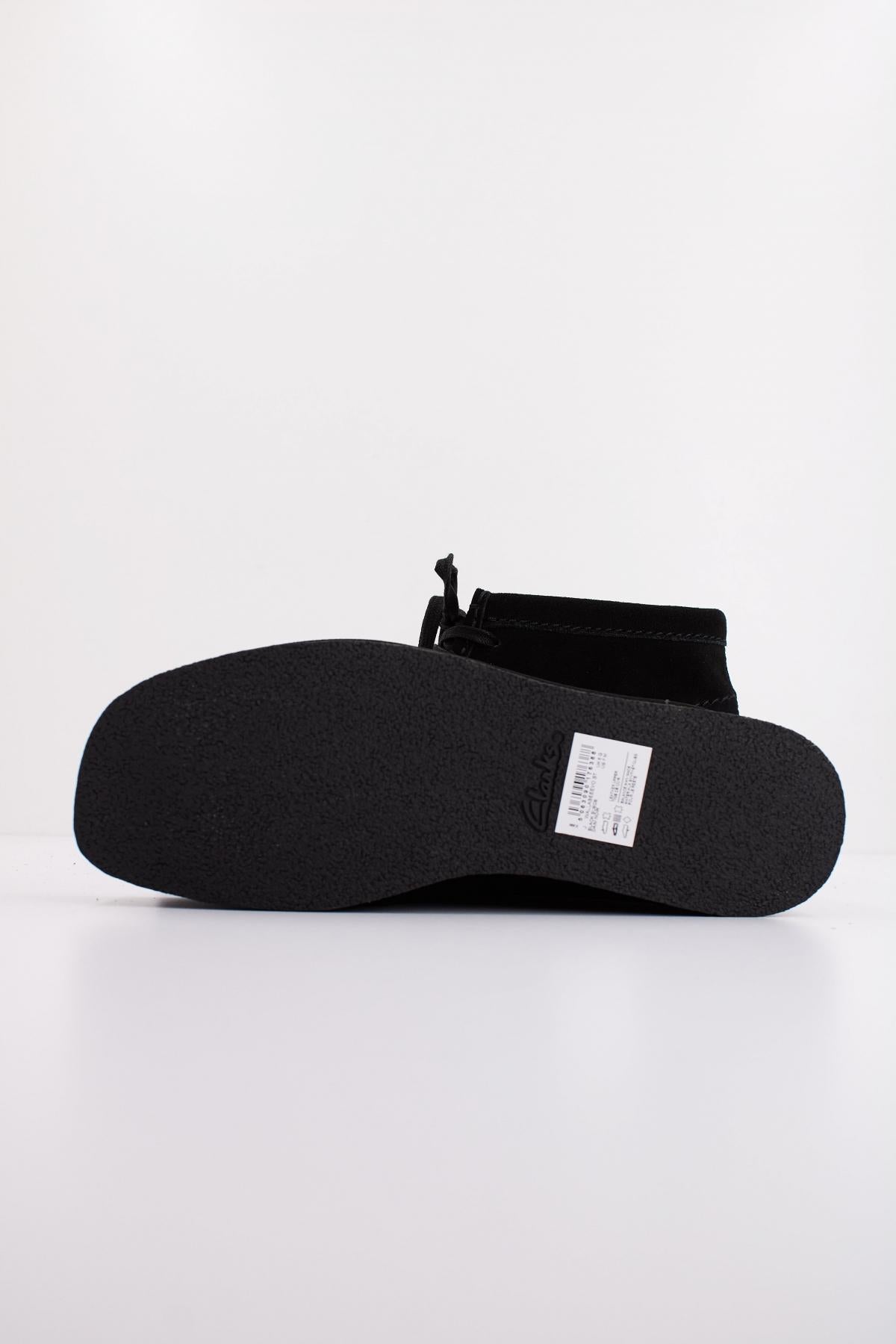 CLARKS WALLABEEEVO BT en color NEGRO  (5)