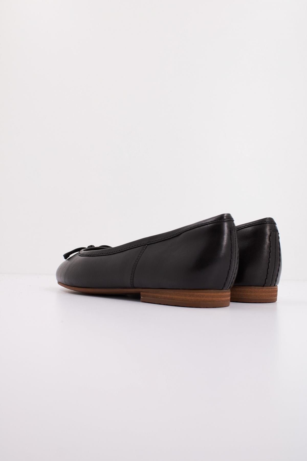 CLARKS FAWNA LILY LEATHER en color NEGRO  (4)