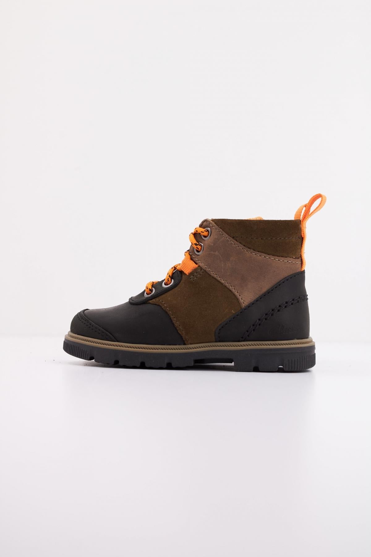 CLARKS LORCAM HIKE T COMBI en color VERDE  (1)