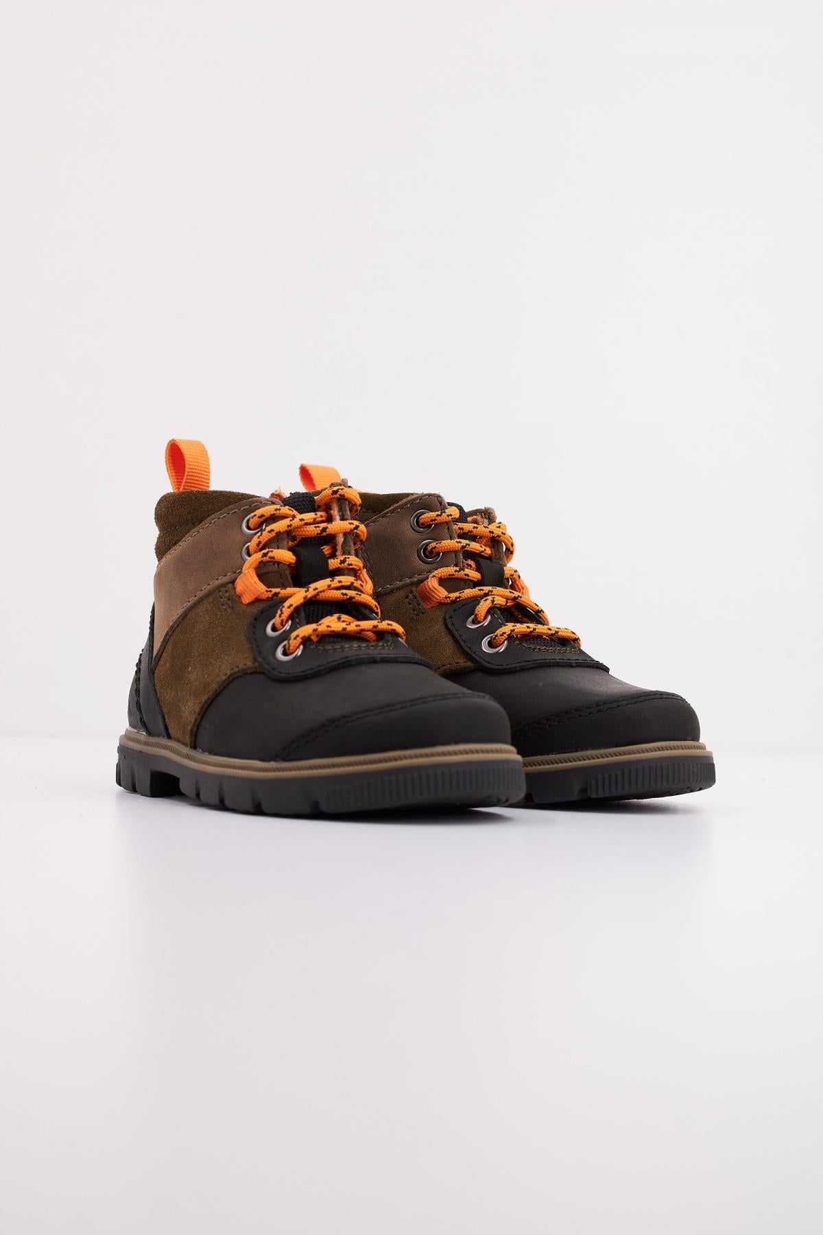 CLARKS LORCAM HIKE T COMBI en color VERDE  (2)