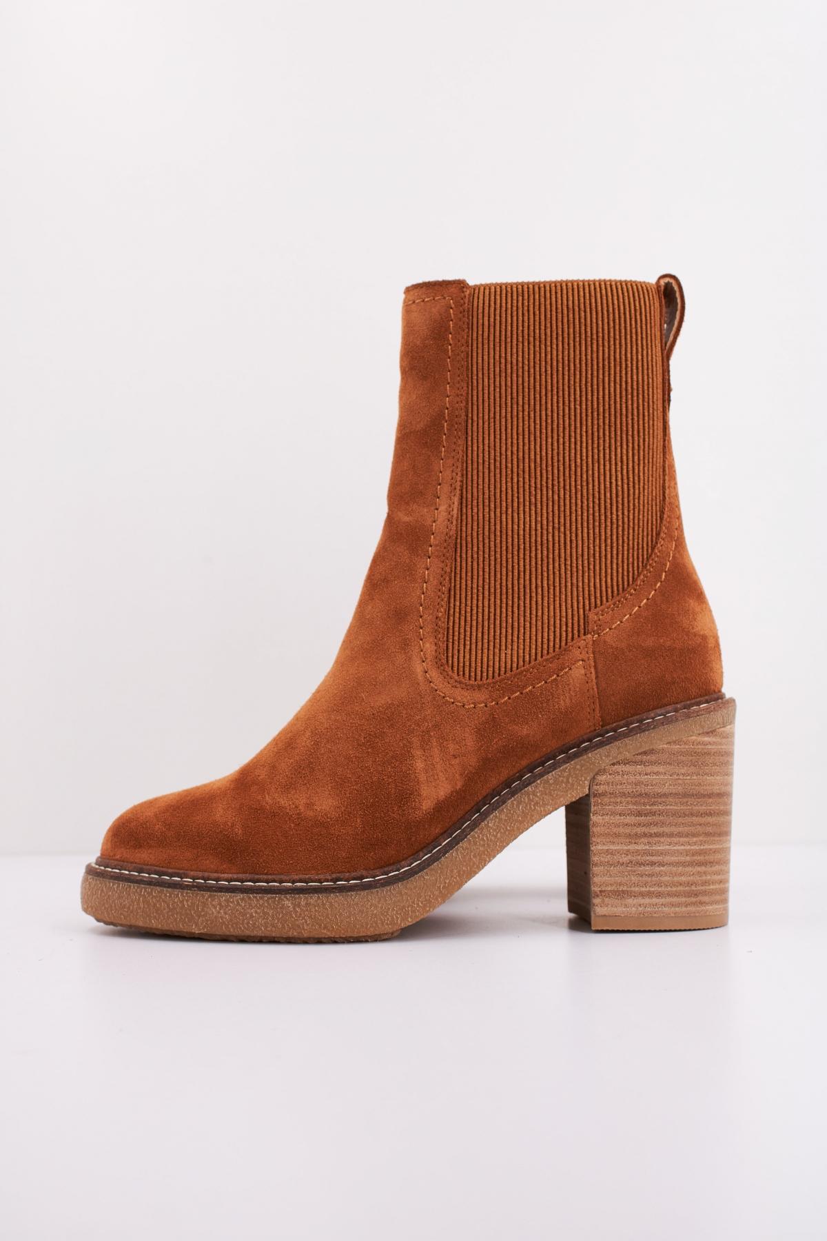 CLARKS CASSIANO TOP en color MARRON  (1)