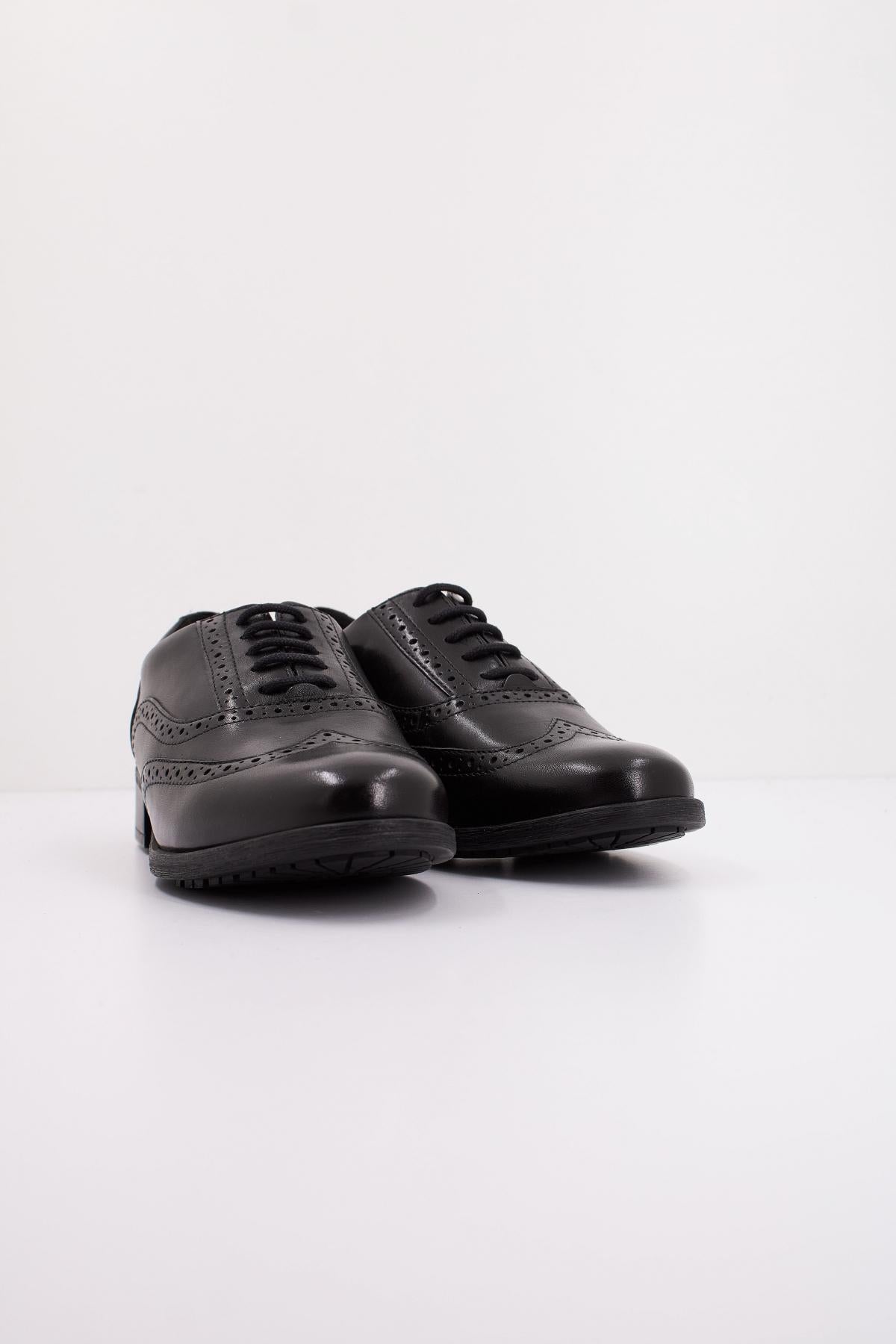 CLARKS HAVISHAM OAK LEATHER en color NEGRO  (2)