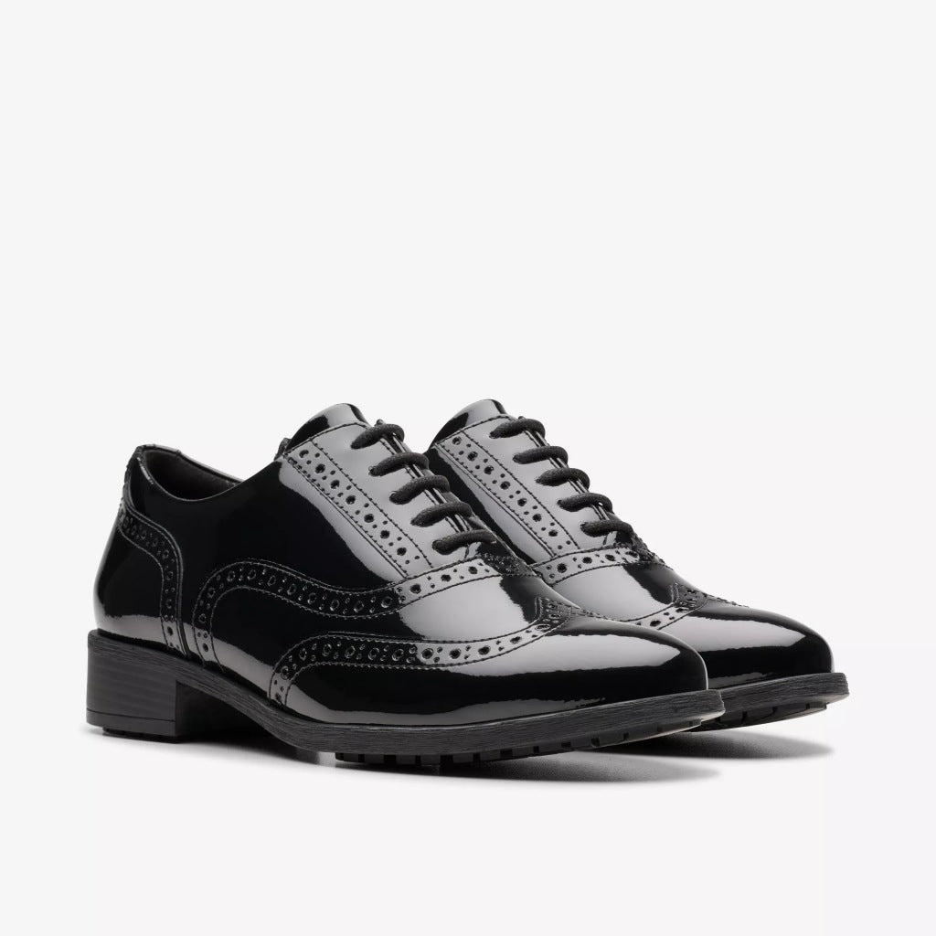 CLARKS HAVISHAM OAK PAT en color NEGRO  (2)