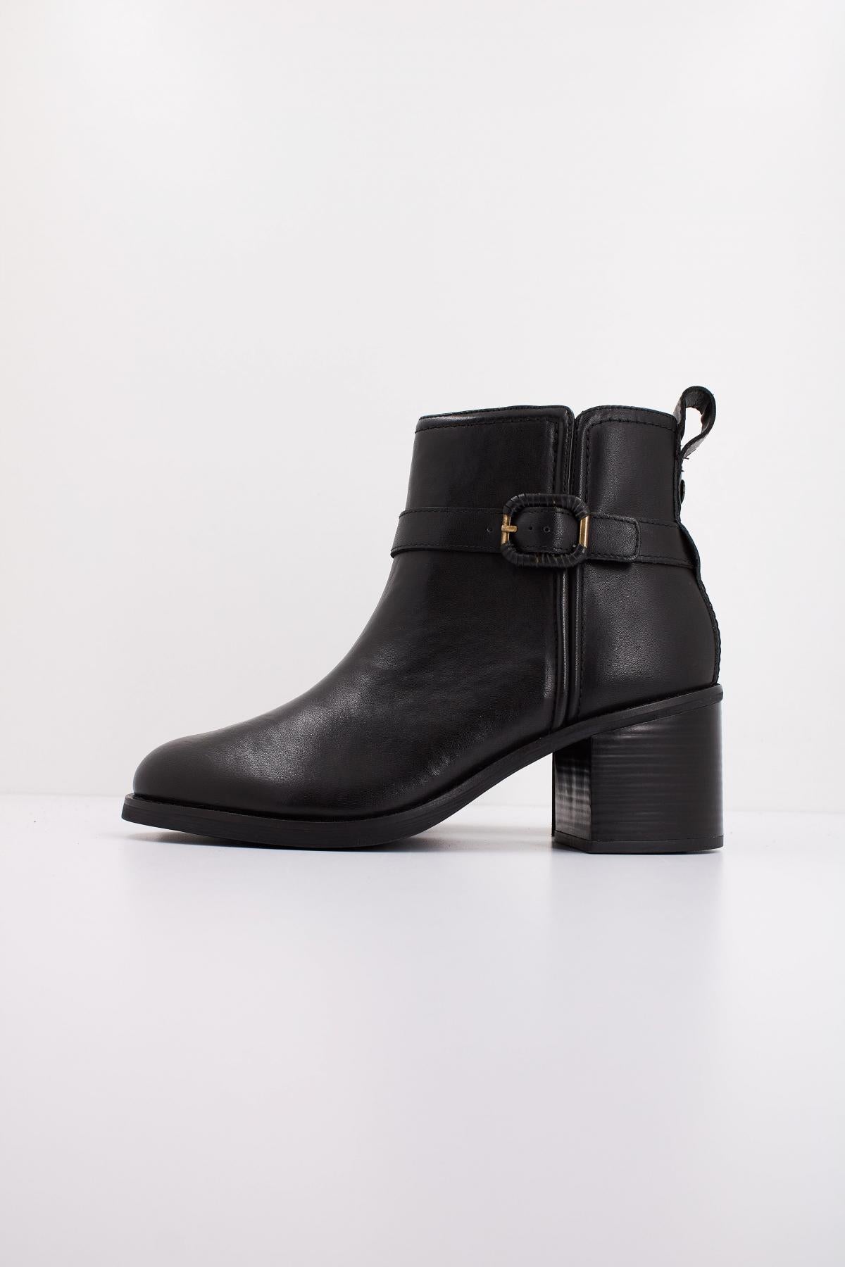 CLARKS CHAMBERLY TRIM en color NEGRO  (1)