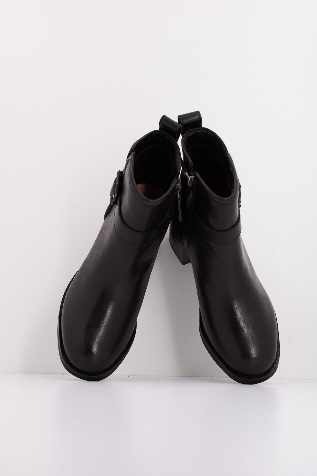 CLARKS CHAMBERLY TRIM en color NEGRO  (3)