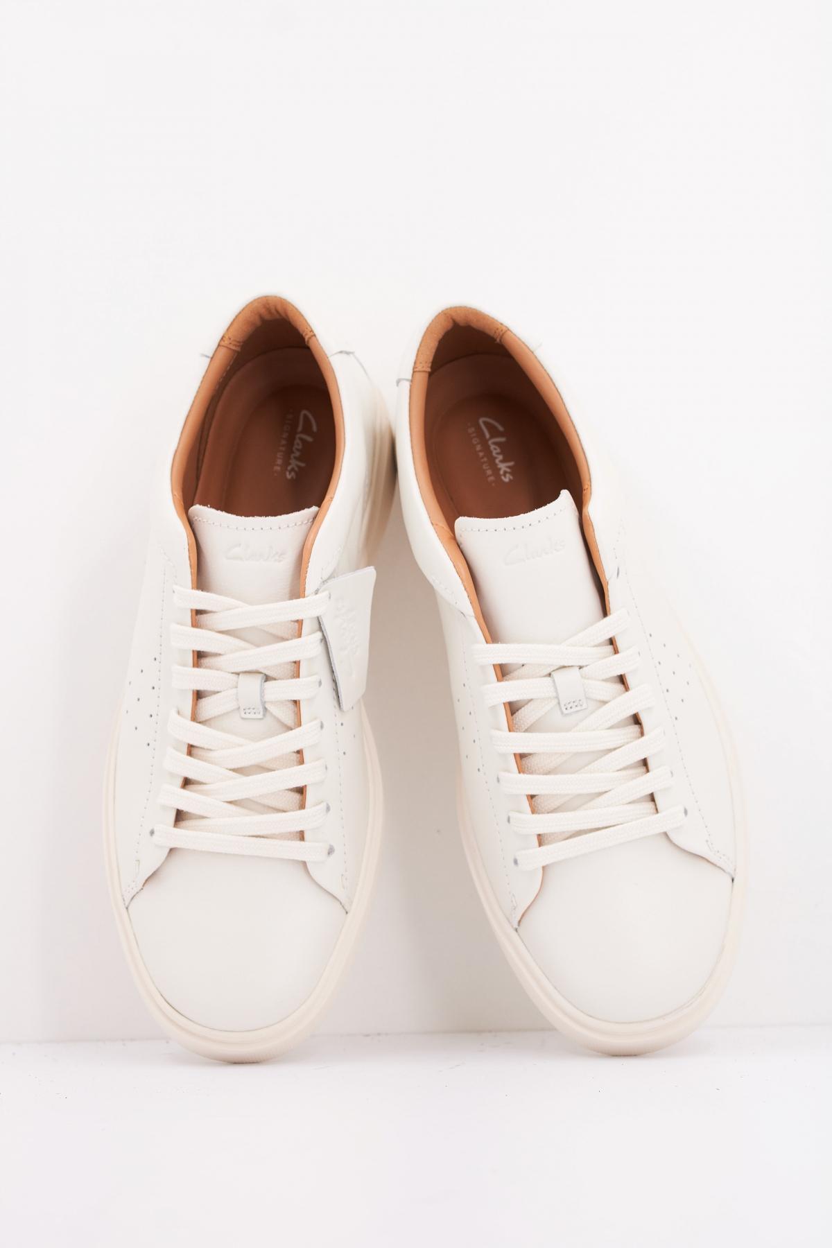 CLARKS CRAFT SWIFT en color BLANCO  (3)