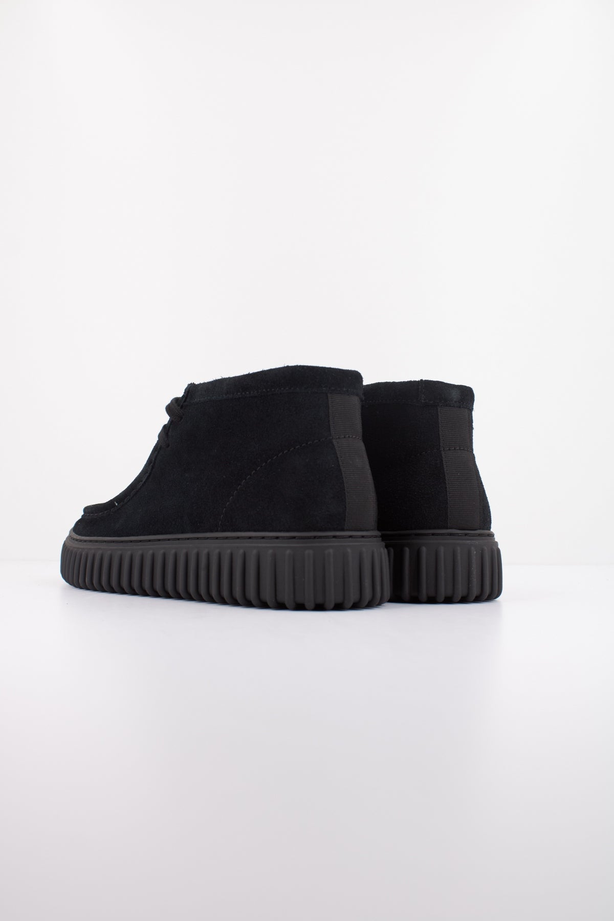 CLARKS TORHILL HI en color NEGRO  (4)