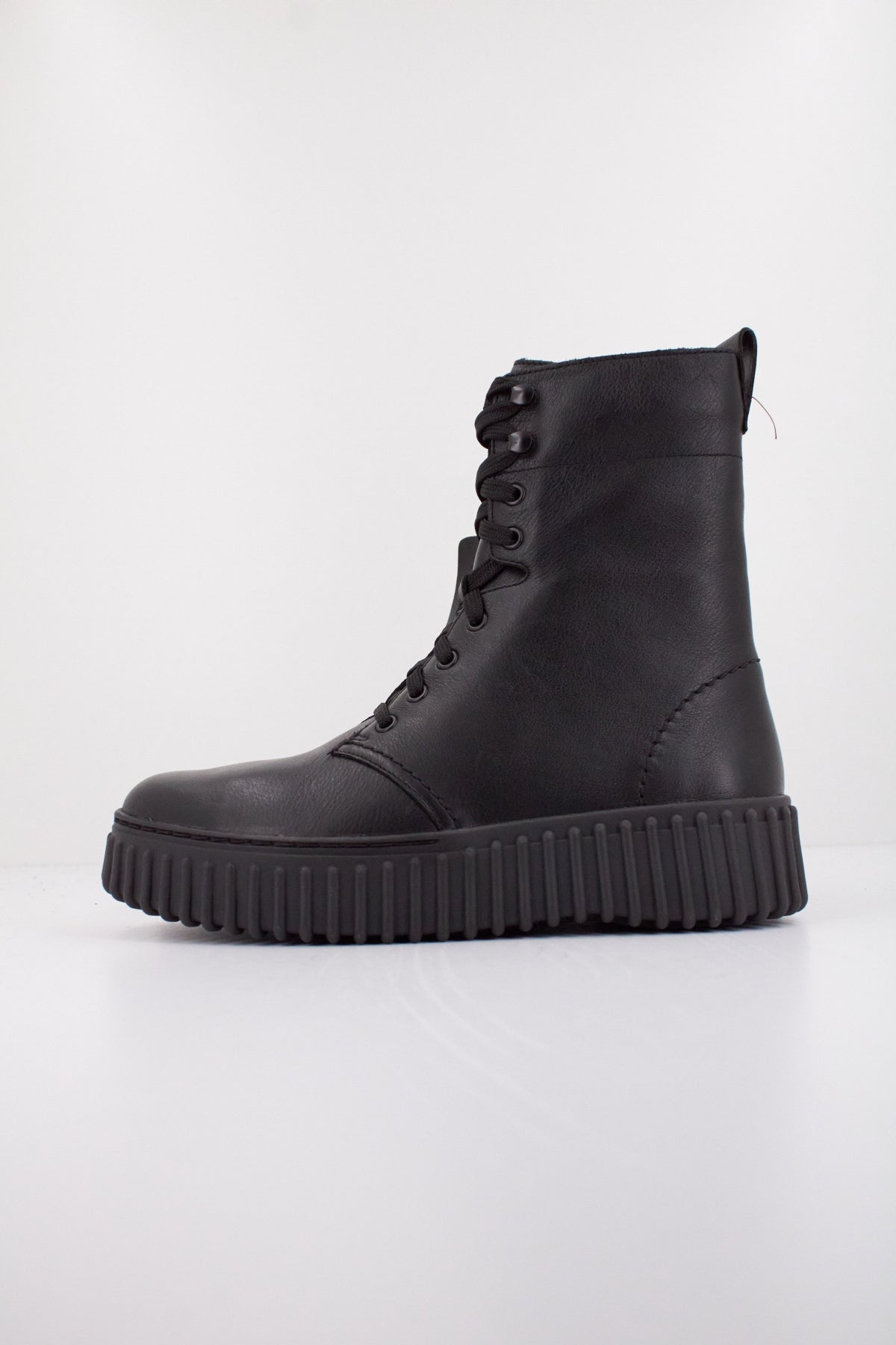 CLARKS TORHILL STYLE en color NEGRO  (1)