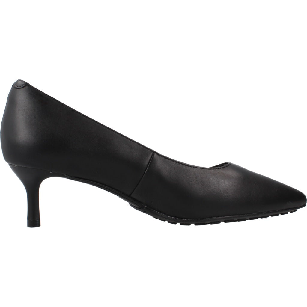 CLARKS ADELA COURT en color NEGRO  (4)