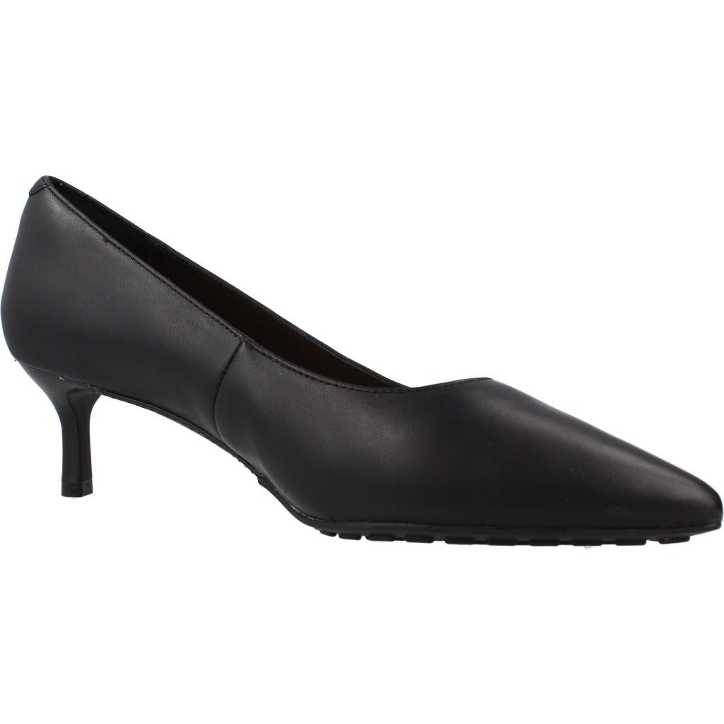 CLARKS ADELA COURT en color NEGRO  (5)