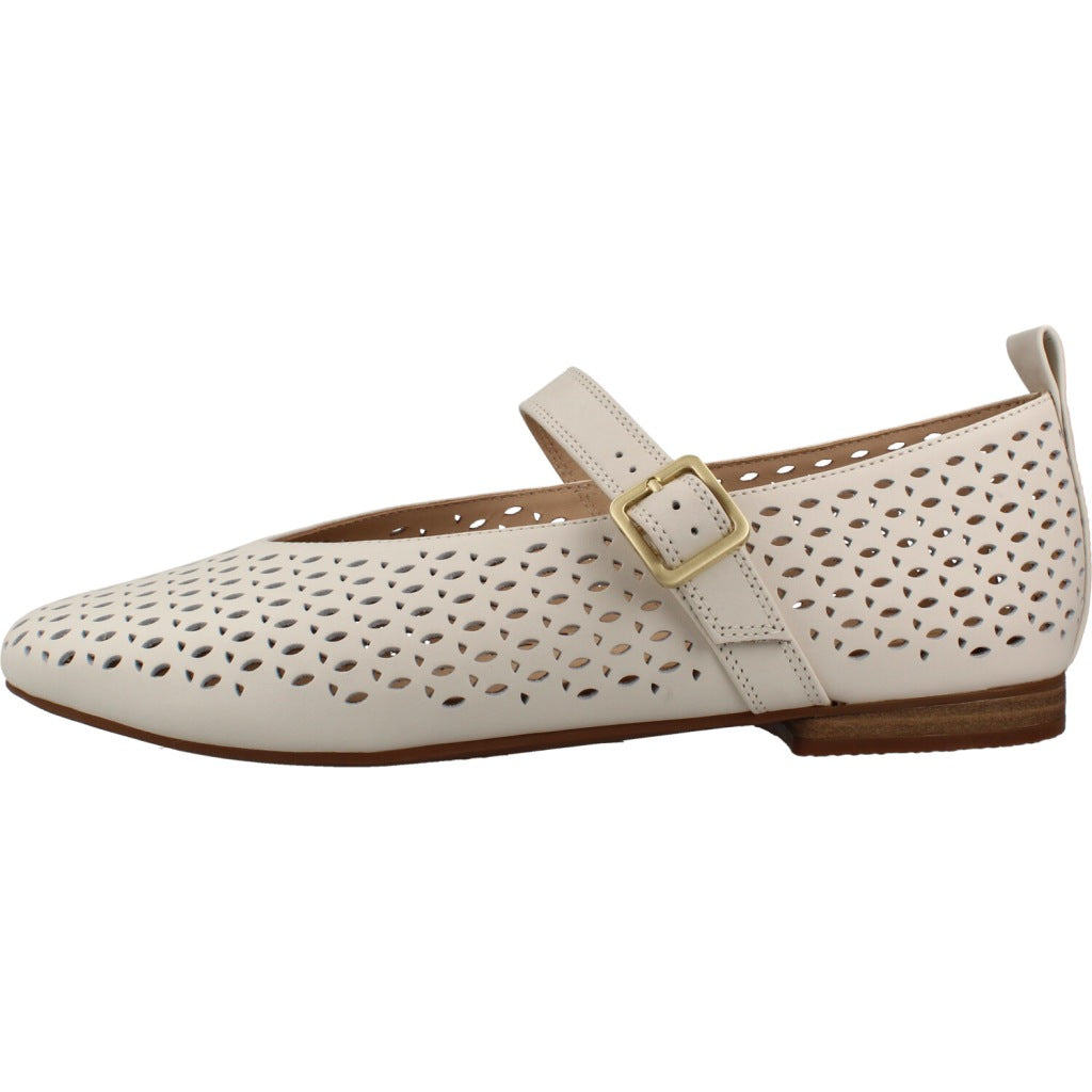 CLARKS FAWNA JANE en color BLANCO  (2)