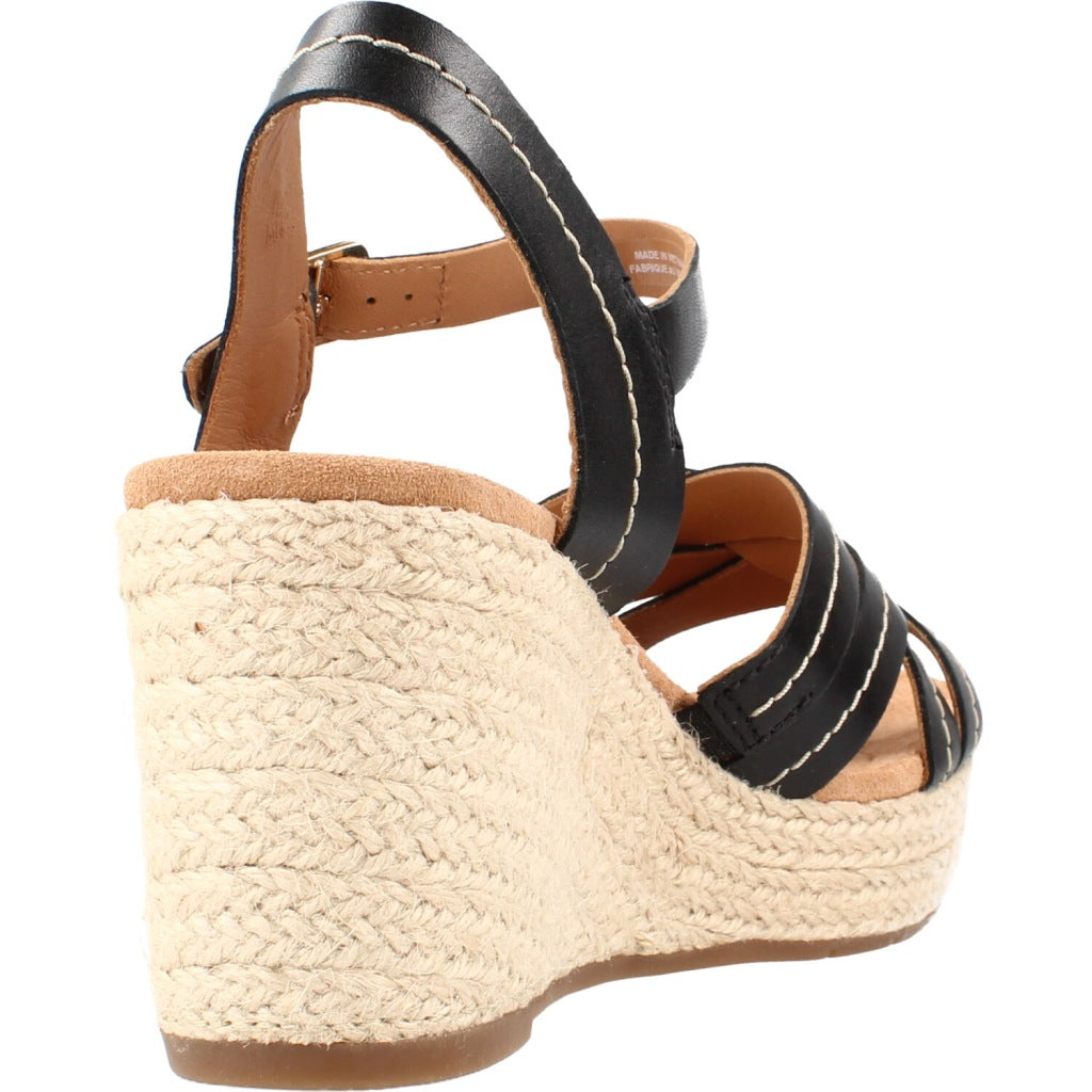 CLARKS SABINA STRAP en color NEGRO  (3)