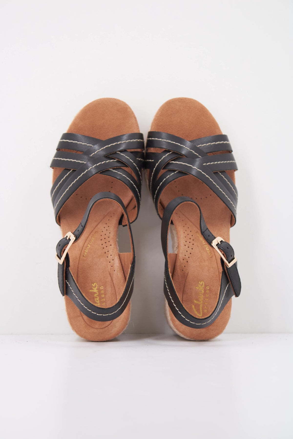 CLARKS SABINA STRAP en color NEGRO  (5)
