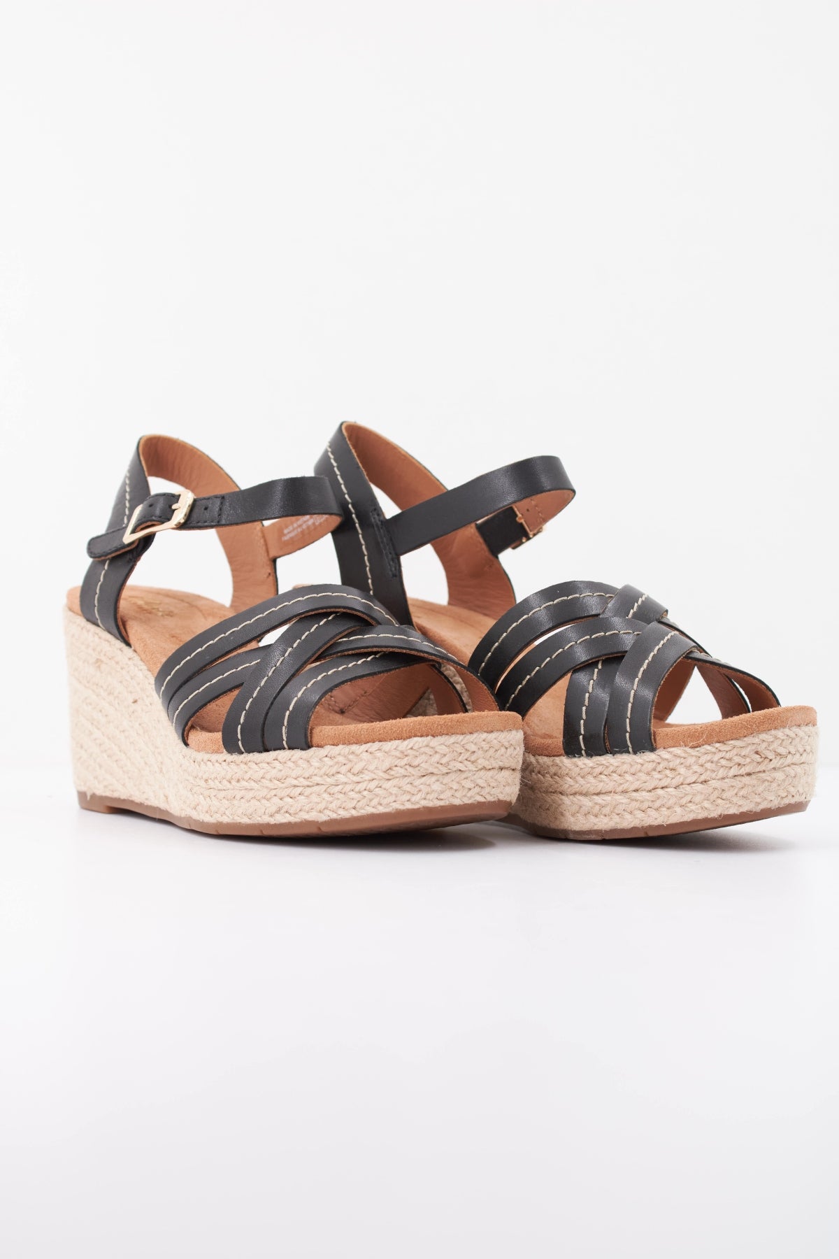 CLARKS SABINA STRAP en color NEGRO  (7)