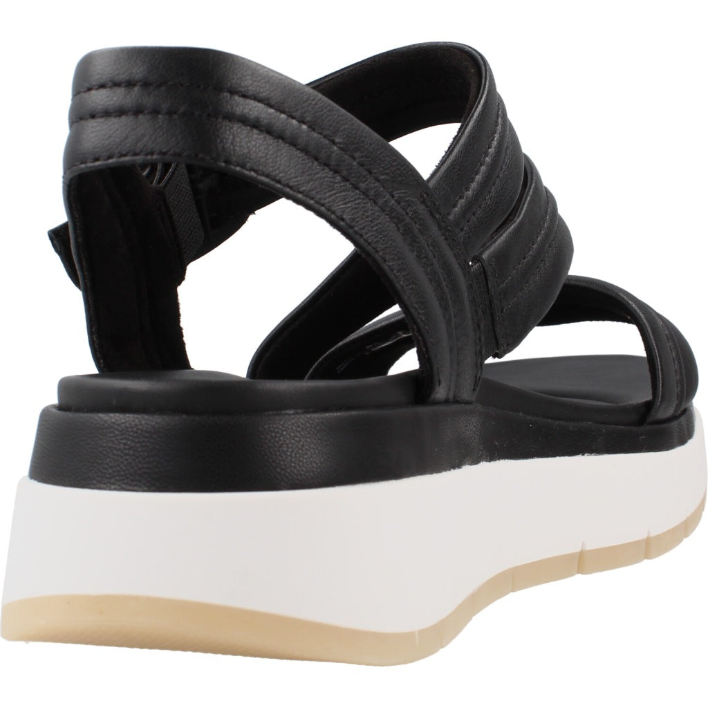 CLARKS TUSCAN STRAP en color NEGRO  (3)