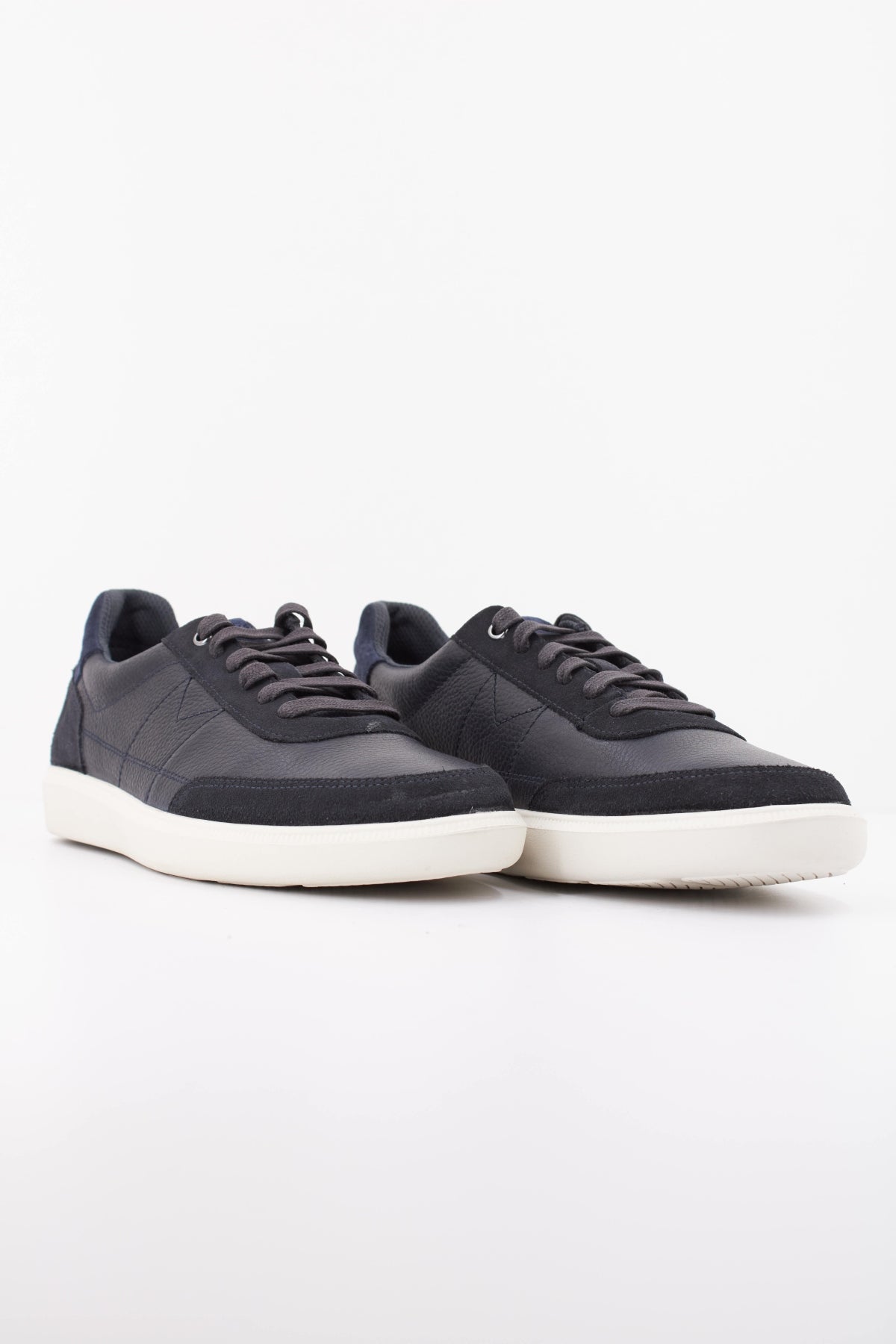 CLARKS BRODIN LO en color AZUL  (2)