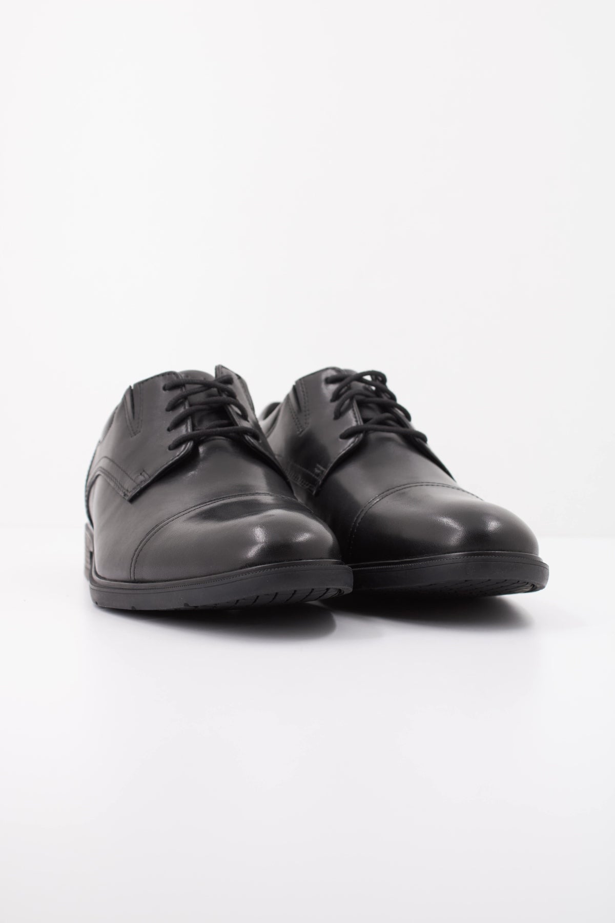CLARKS C en color NEGRO  (2)
