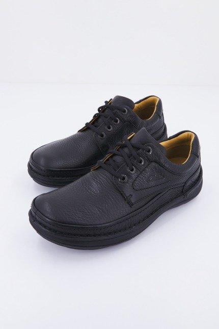 CLARKS NATURE THREE en color NEGRO  (2)